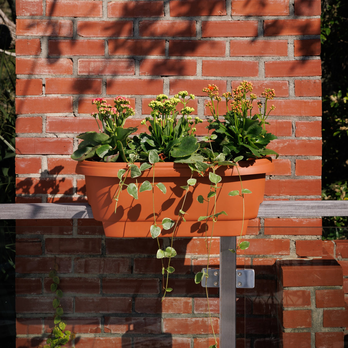 Classic Deck Rail Planter