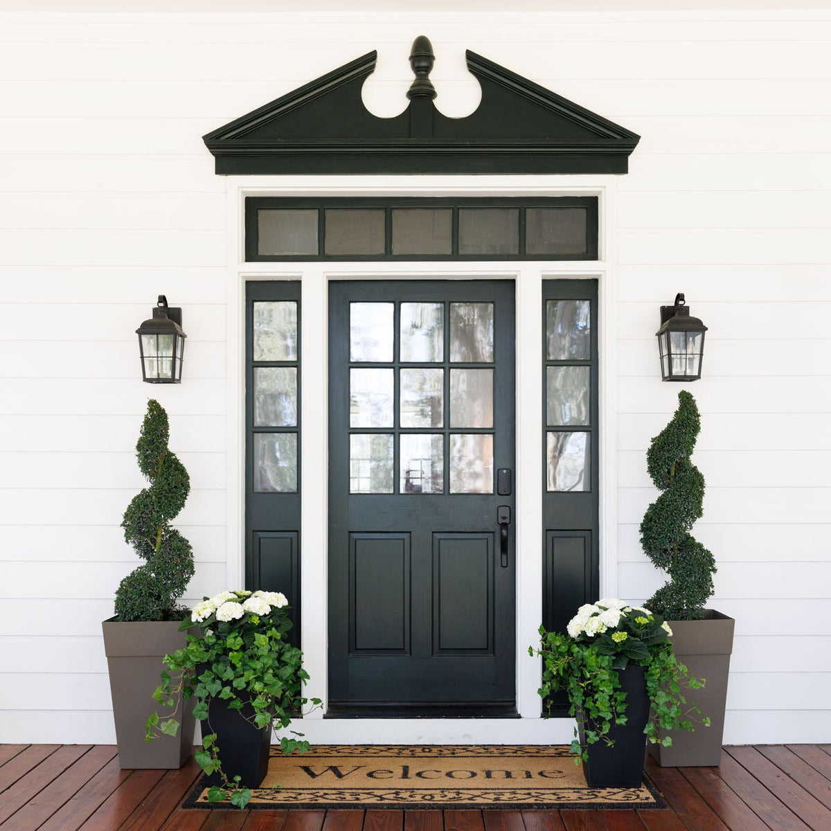 Finley 20" Square Planter
