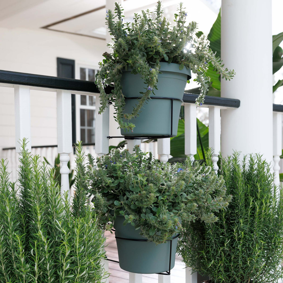 RailScapes Floating Garden Railing Planter Holder