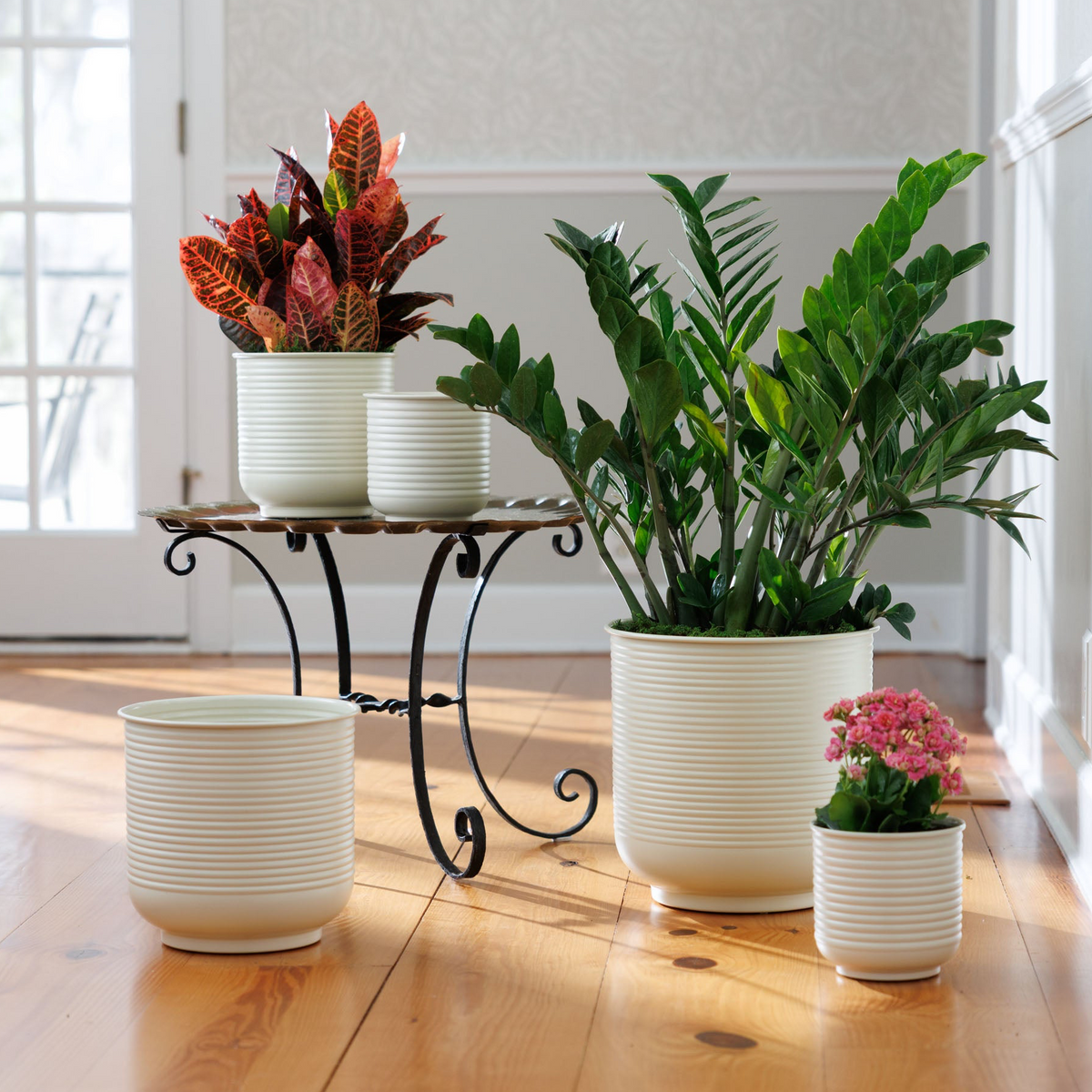 Grove Metal Planter Collection