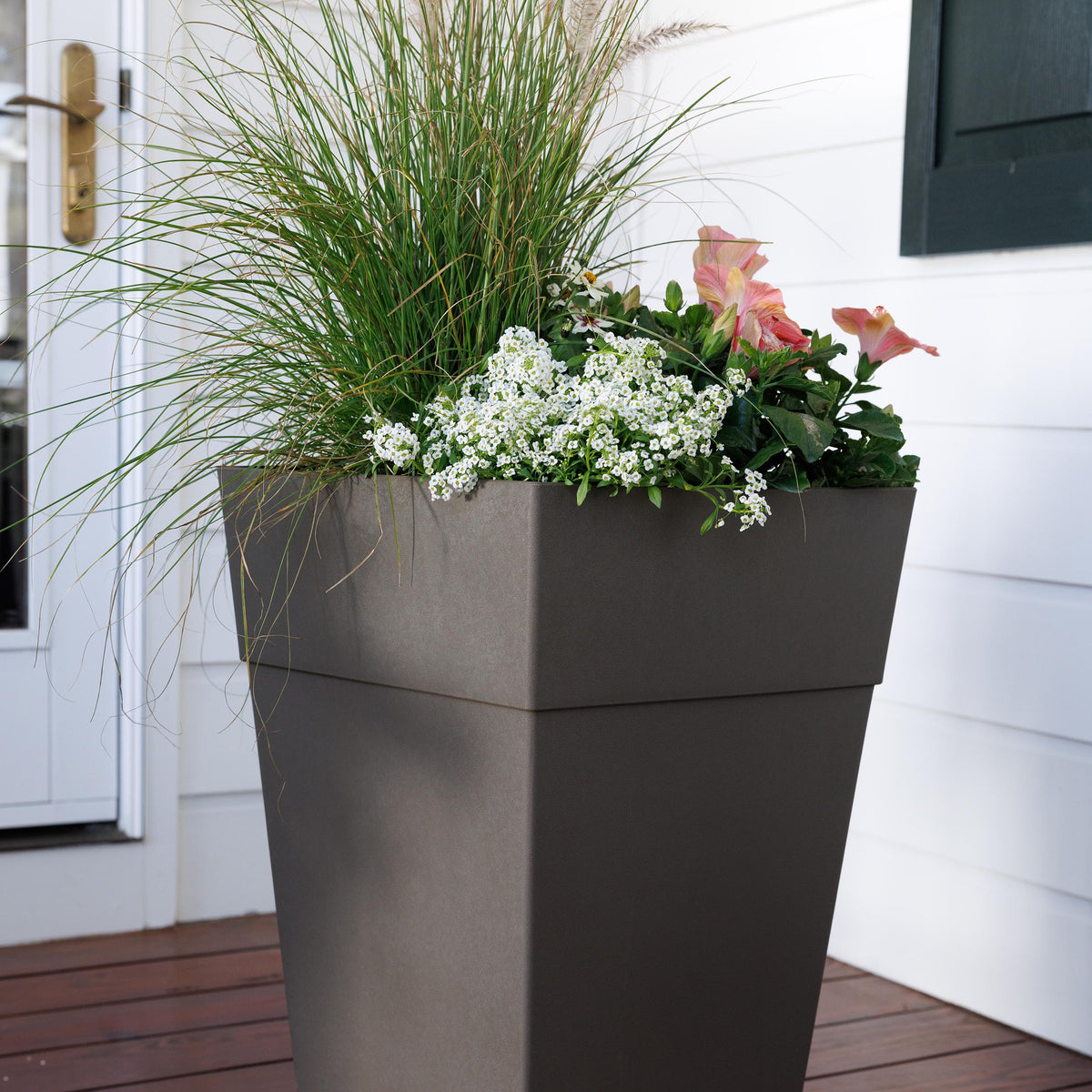 Finley 25" Tall Planter